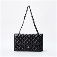 CHANEL マトラッセ 25 ダブルフラップダブルチェーン ショルダーバッグ ブラック シルバー ラムスキン