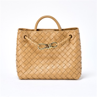 BOTTEGA VENETA イントレチャート アンディアーモ スモール ショルダーバッグ ブラウン ゴールド レザー