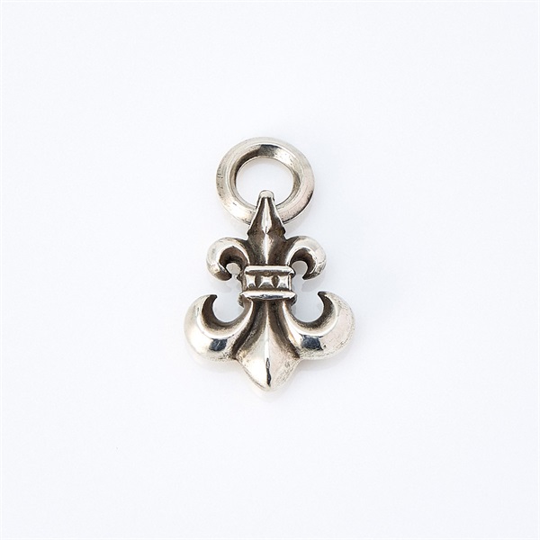 CHROME HEARTS BSフレア チャーム ペンダントトップ シルバー 925