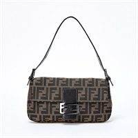 FENDI マンマバゲット ズッカー ショルダーバッグ ブラウン シルバー キャンバス