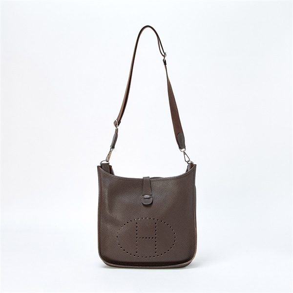 HERMES エヴリン3 GM 2010年 □N ショルダーバッグ ショコラ シルバー トリヨンクレマンス