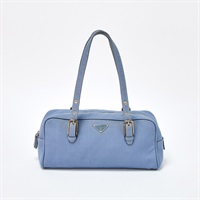【原宿店限定】PRADA トライアングル ショルダーバッグ ブルー キャンバス