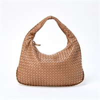 【原宿店限定】BOTTEGA VENETA クラシック イントレチャート ショルダーバッグ ライトブラウン ゴールド レザー