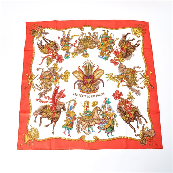 【原宿店限定】HERMES カレ 90 LES FETES DU ROI SOLEIL / 太陽王の祝典  スカーフ オレンジ シルク