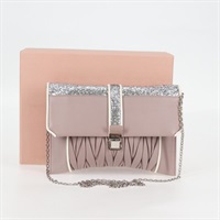 【原宿店限定】ミュウ ミュウ Miu Miu ショルダーバッグ マテラッセ チェーン レザー ベージュ シルバー レディース 118553M