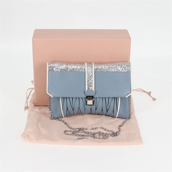 【原宿店限定】ミュウ ミュウ Miu Miu ショルダーバッグ マテラッセ チェーン レザー ライトブルー シルバー レディース 118556M