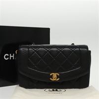 【原宿店限定】シャネル CHANEL ショルダーバッグ ダイアナ マトラッセ チェーン ラムスキン ブラック ゴールド レディース 94641SV