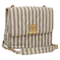 【原宿店限定】シャネル CHANEL ショルダーバッグ ストライプ マトラッセ チェーン キャンバス ホワイト グレー レディース 110304AV