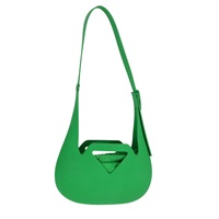 【原宿店限定】ボッテガヴェネタ BOTTEGAVENETA ショルダーバッグ トライアングル パンチ ラバー グリーン レディース 108918V