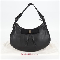 【原宿店限定】サルヴァトーレフェラガモ Salvatore Ferragamo ショルダーバッグ ヴァラ レザー ブラック レディース yk18131V