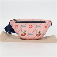 【原宿店限定】グッチ GUCCI ボディバッグ THE Jetsons チルドレンズ PVCレザー ピンク 502095 レディース 125477M