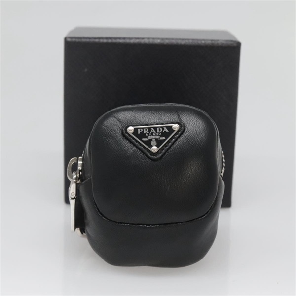 【原宿店限定】プラダ PRADA ポーチ レザー ブラック シルバー レディース 118865M
