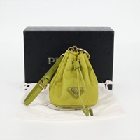 【原宿店限定】プラダ PRADA ポーチ ナイロン グリーン ゴールド レディース 126000M