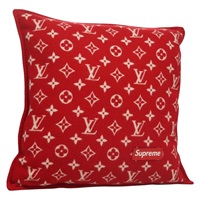 【原宿店限定】ルイ・ヴィトン LOUIS VUITTON ピロークッション クッション ウール レッド MP1886 レディース 129979M