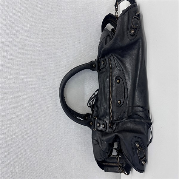 BALENCIAGA シティ ミディアム ショルダーバッグ ブラック レザー