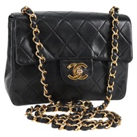 【原宿店限定】シャネル CHANEL ショルダーバッグ マトラッセ チェーン ラムスキン ブラック ゴールド レディース PP682V