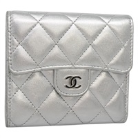 【原宿店限定】シャネル CHANEL 財布 マトラッセ コンパクトウォレット ラムスキン シルバー レディース 142378M
