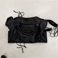 BALENCIAGA シティ ミディアム ショルダーバッグ ブラック レザー