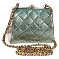 【原宿店限定】シャネル CHANEL ショルダーバッグ マトラッセ チェーン レザー グリーン レディース 136053V
