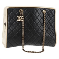 【原宿店限定】シャネル CHANEL ショルダーバッグ マトラッセ チェーン レザー ブラック レディース 143982V