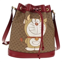 【原宿店限定】グッチ GUCCI ショルダーバッグ マイクロGGスプリーム ドラえもんコラボ PVC ベージュ ゴールド 655597 レディース 147572M