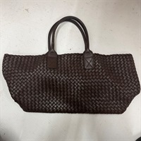BOTTEGA VENETA カバ MM ハンドバッグ ブラウン レザー