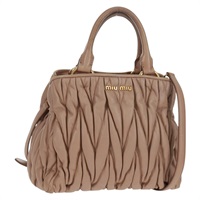 【原宿店限定】ミュウ ミュウ Miu Miu ハンドバッグ マテラッセ レザー 2way ゴールド レディース am10480V