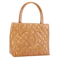 【原宿店限定】シャネル CHANEL トートバッグ マトラッセ 復刻 パテントレザー オレンジ シルバー レディース 149893V