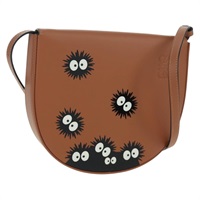 ロエベ LOEWE ダストバニー HEEL BAG ショルダーバッグ ジブリ となりのトトロ まっくろくろすけ レザー ブラウン A661V01X05 レディース SW2259SM