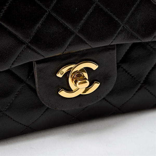 CHANEL マトラッセ ダブルフラップ ダブルチェーン 23 ショルダーバッグ ブラック ラムスキンの画像4