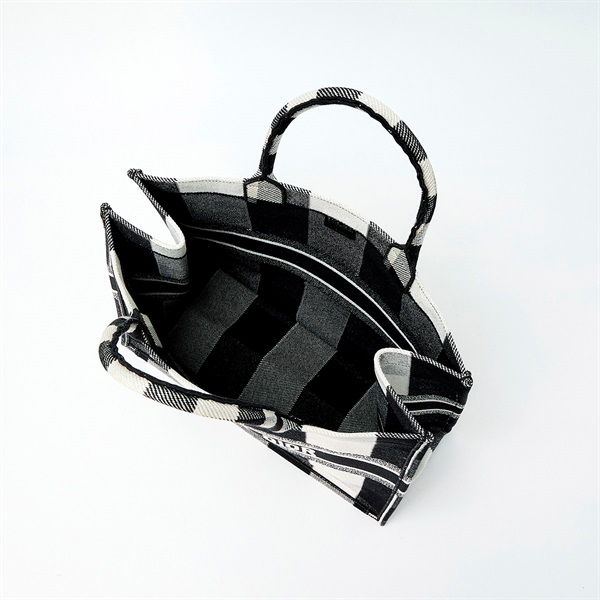 Christian Dior ブックトート トートバッグ ブラック ホワイト キャンバスの画像5