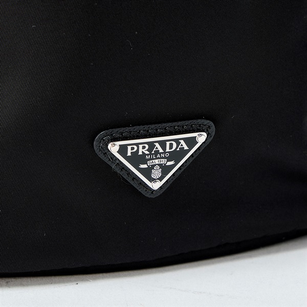 PRADA トライアングル ハンドバッグ  1NS369 ブラック シルバー ナイロンの画像5