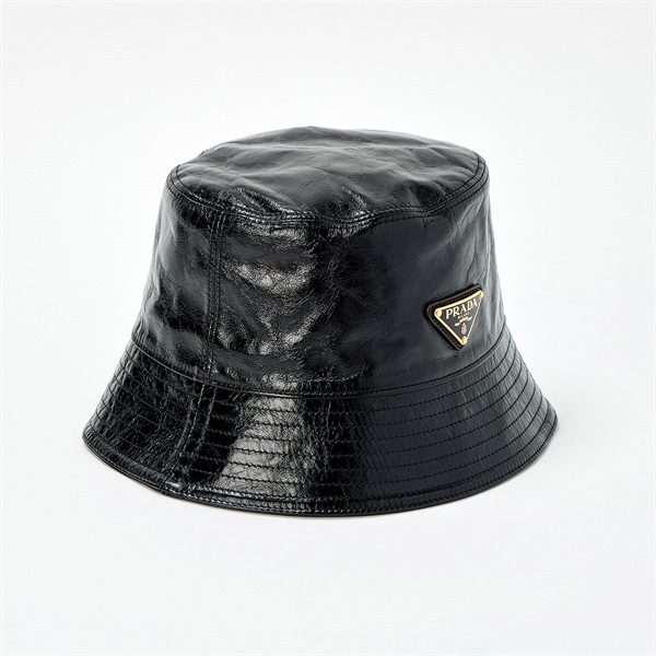 PRADA トライアングル 帽子 1HC137 ブラック レザーの画像1