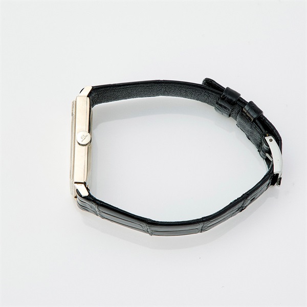 JAEGER-LECOULTRE 9009 手巻き 腕時計 シルバー文字盤 シルバー ブラック 750WG レザーの画像1