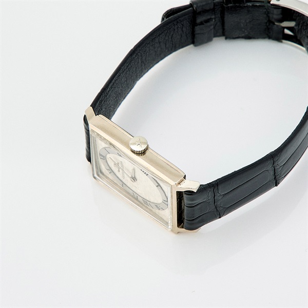 JAEGER-LECOULTRE 9009 手巻き 腕時計 シルバー文字盤 シルバー ブラック 750WG レザーの画像2