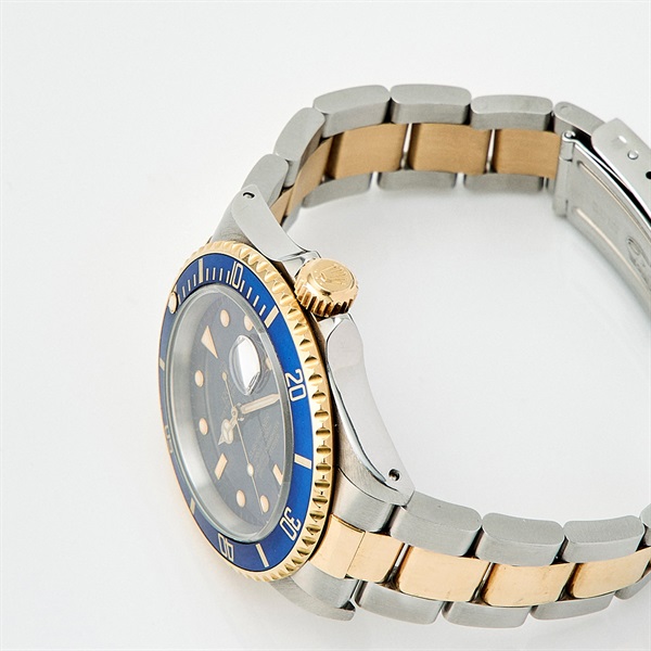 ROLEX サブマリーナ 16613 自動巻き 腕時計 40MM バイオレット文字盤 ゴールド ブルー SS YG L番の画像2