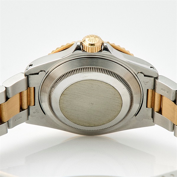 ROLEX サブマリーナ 16613 自動巻き 腕時計 40MM バイオレット文字盤 ゴールド ブルー SS YG L番の画像5