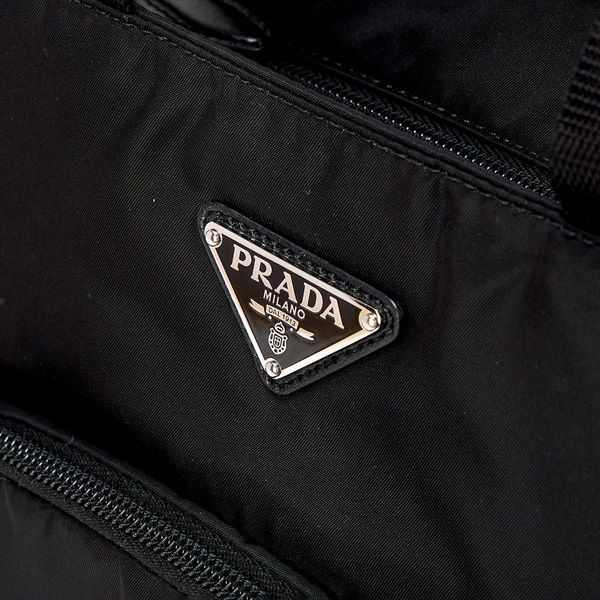 PRADA RE-NYLON 2WAYハンドバッグ ハンドバッグ 1BG354 ブラック シルバー テスートの画像4