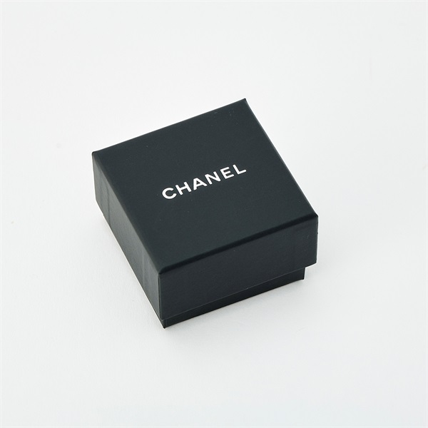 CHANEL ココマーク 2022年 ピアス ゴールド GPの画像2