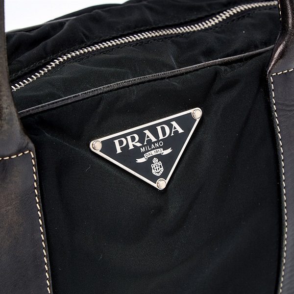 PRADA RE-NYLON ショルダーバッグ ブラック シルバー ナイロンの画像4