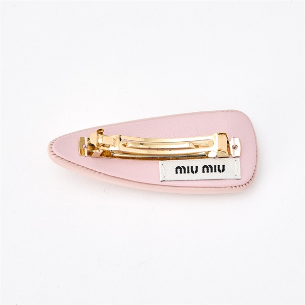 MIU MIU バレッタ ピンク ゴールド GP パテントレザーの画像1