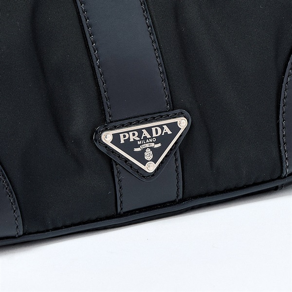 PRADA トライアングル ショルダーバッグ ブラック シルバー テスートの画像4