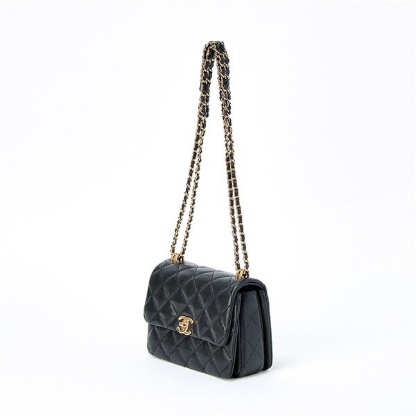 CHANEL ココマーク チェーンベルト シングルフラップダブルチェーン 2021年 ショルダーバッグ ブラック ゴールド グレインドカーフスキンの画像1