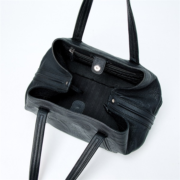 CELINE マカダム ショルダーバッグ ブラック ゴールド レザーの画像6