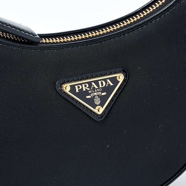 PRADA アーケ ミニ ショルダーバッグ 1BC199 ブラック ゴールド RE-NYLONの画像4