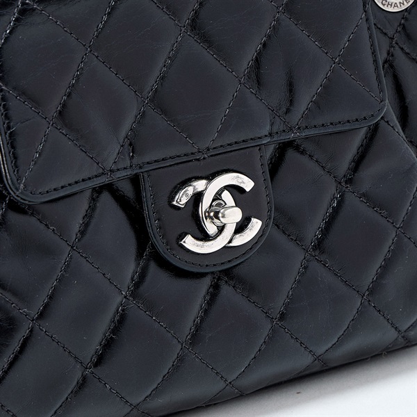 CHANEL マトラッセ アコーディオン 2016年 ショルダーバッグ ブラック シルバー カーフスキンの画像4