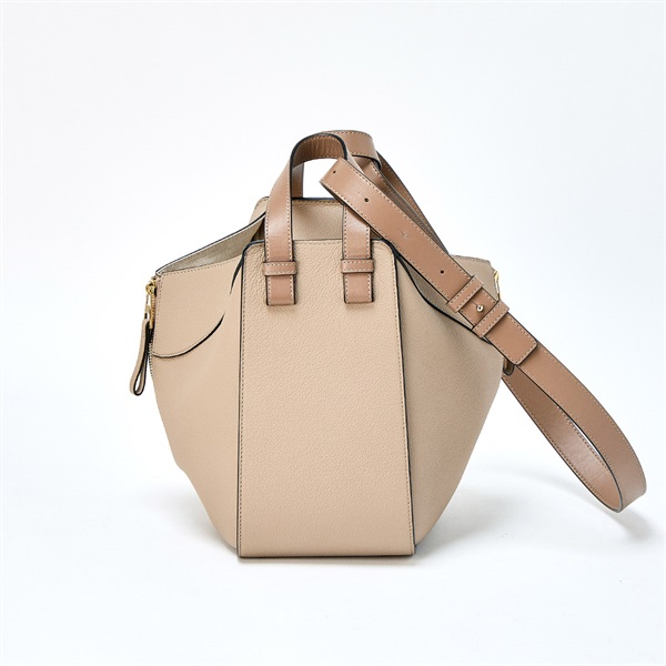 LOEWE ハンモック スモール ハンドバッグ ベージュ ブラウン ゴールド レザーの画像2