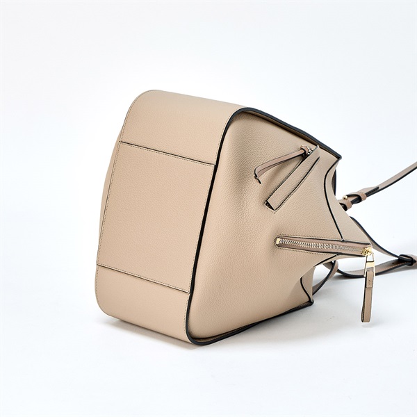 LOEWE ハンモック スモール ハンドバッグ ベージュ ブラウン ゴールド レザーの画像6