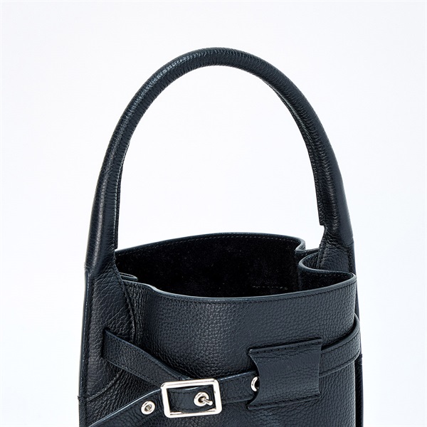 CELINE ビッグバッグ ナノ ハンドバッグ ブラック シルバー レザーの画像3