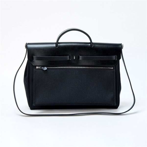HERMES エールバッグ ジップルトゥルネ MM 2023年 B ショルダーバッグ ノワール シルバー トワルミリタリーの画像2